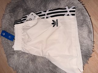 Pantalón Corto Adidas Blanco