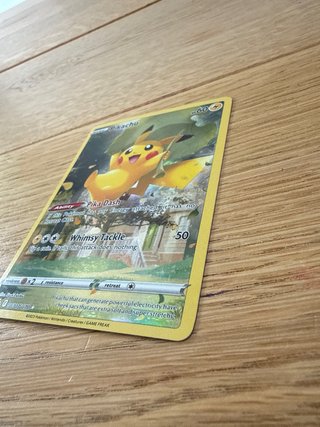 Carta Pokémon Pikachu GG30 en ingles