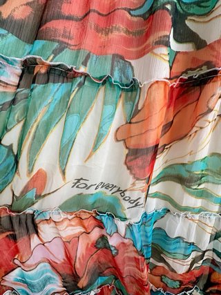Vestido nuevo estampado tirantes Talla 40