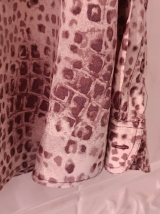 Blusa estampado animal print