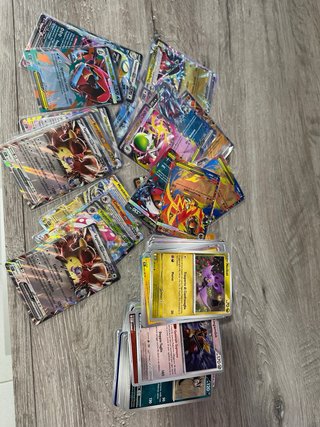 Carte Pokémon V, GX, EX