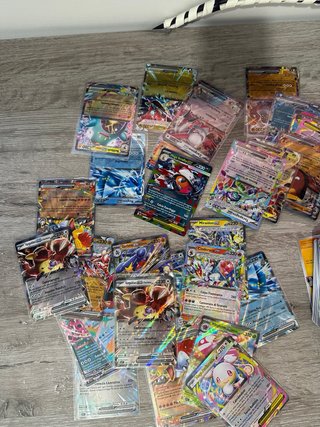 Carte Pokémon V, GX, EX