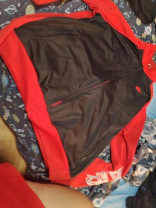 Chaqueta Nike Negra y Roja