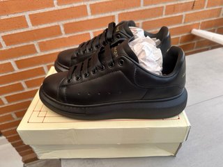 Sneakers Alexander McQueen Nere