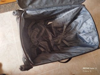Maleta de viaje a estrenar