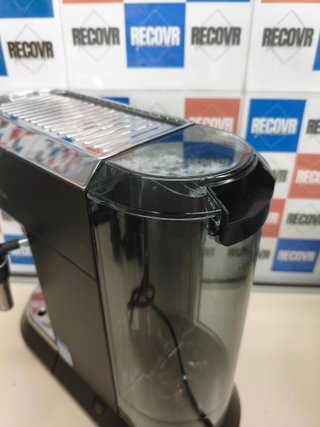 Cafetera espresso De’Longhi Dedica acero inoxidable negra