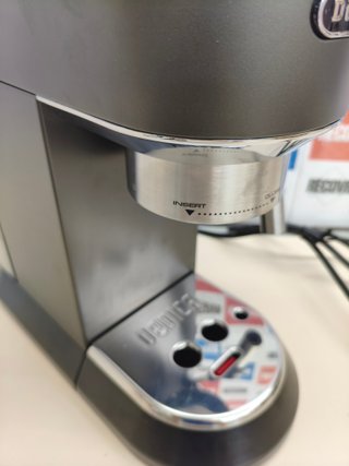 Cafetera espresso De’Longhi Dedica acero inoxidable negra
