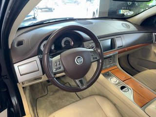Jaguar XF 3.0 V6 Diesel Luxury 155 kW (211 CV)
