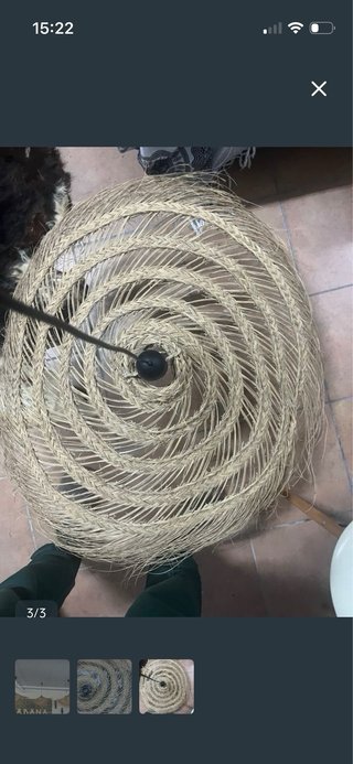 Lámparas de esparto tejidas a mano