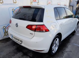 Volkswagen 1146852 5g1863243p consola central golf