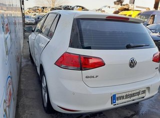Volkswagen 1146852 5g1863243p consola central golf