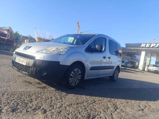 Peugeot patner 2012