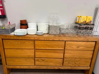 Mueble Hostelería Madera Vajilla