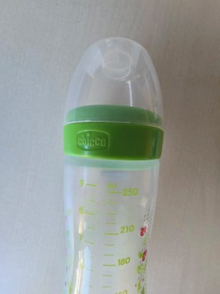Set 3 biberon Chicco e MAM + ciuccio NUK OMAGGIO