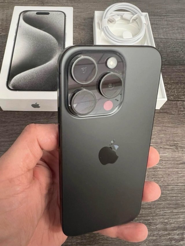 iPhone 15 Pro Max