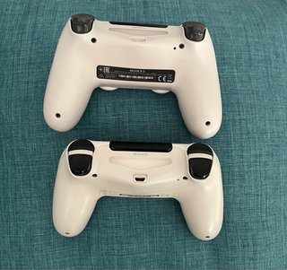 PS4 Blanca 11.0 500GB + 2 Mandos
