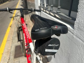 Bicicleta Kastle SL 900 Roja y Blanca