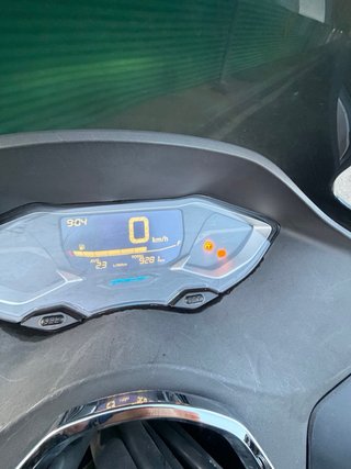Honda PCX Negra