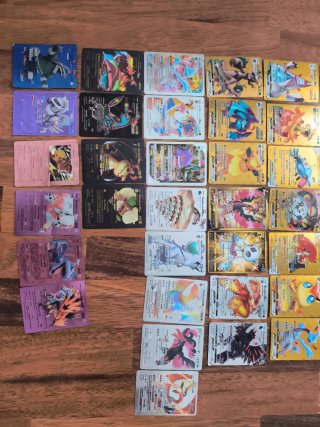 Colección Cartas Pokémon Doradas, Plateadas y Negr