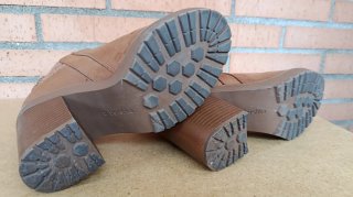 Botines de polipiel Bershka con tacón y plataforma