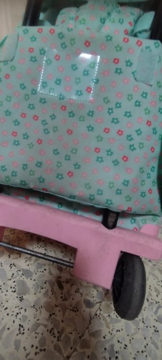 Mochila con carro y estampado floral