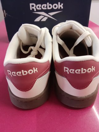 Reebok Blancas  y burdeos Mujer Talla 40 nuevas
