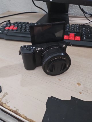 Sony a5100 Cámara Digital Con estuche incluido