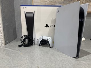 Consola PS5 Sony Blanca con Mando