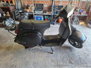 Vespa T5 125cc Negra