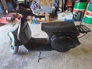 Vespa T5 125cc Negra