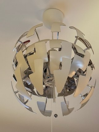 Lámpara colgante esférica Ikea