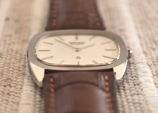 Seiko Dolce Tank 6020 5250 Silver Hard Alloy 1980