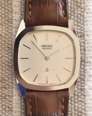 Seiko Dolce Tank 6020 5250 Silver Hard Alloy 1980
