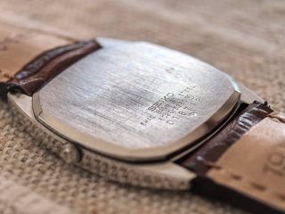 Seiko Dolce Tank 6020 5250 Silver Hard Alloy 1980
