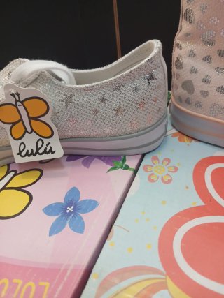 Lote 2 pares Zapatillas Niña Lulu