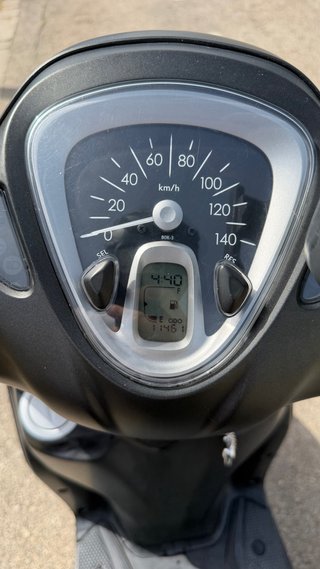 Yamaha Delight 125 Scooter pcx nmax