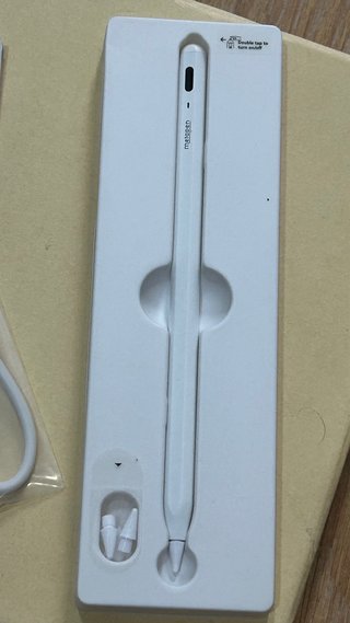 Funda Teclado Raton iPad 11gen A16  + Metapen A8