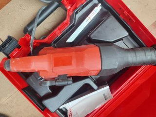Sierra Sable Hilti SR 30 + 50 hojas