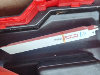 Sierra Sable Hilti SR 30 + 50 hojas
