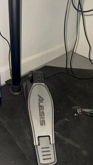Batería Electrónica Alesis Nitro Max
