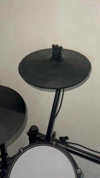 Batería Electrónica Alesis Nitro Max