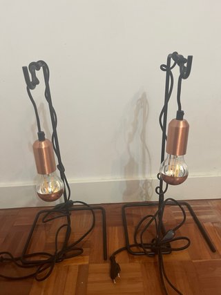 Lámparas de mesa cobre y negro