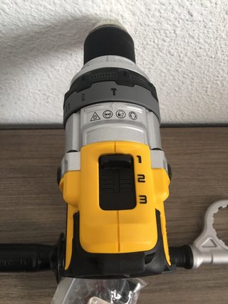Taladro Original DeWalt DCD1007