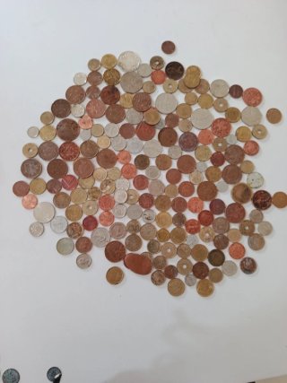 180 Monedas del Mundo Colección Variada