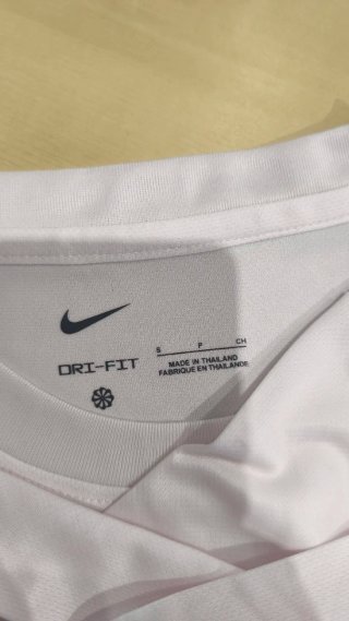 Camiseta Nike De la Fuente Rosa
