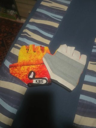 Guantes KBS sin dedos grises y verdes