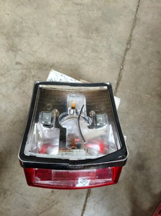 Piloto trasero Vespa PX