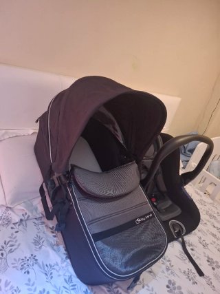 Seggiolino auto e ovetto Jané