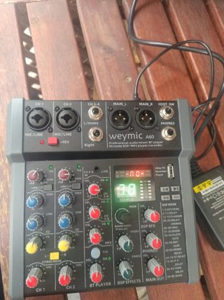 Consola Mezcladora Weymic A60 Profesional