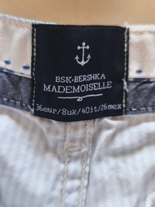 Lote 3 prendas: Falda y 2 Shorts Vaqueros